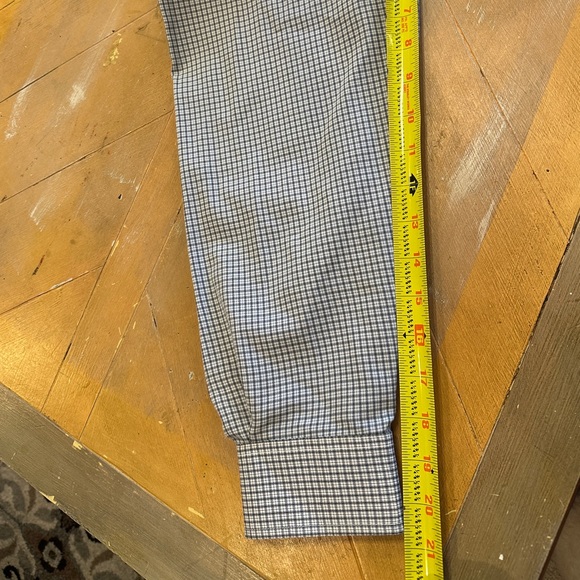 Ralph Lauren Men’s Blue and White Micro-Check Button-Down Shirt - Picture 8 of 8